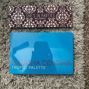 Natasha Denona Tropic Palette in Vibrant Blue